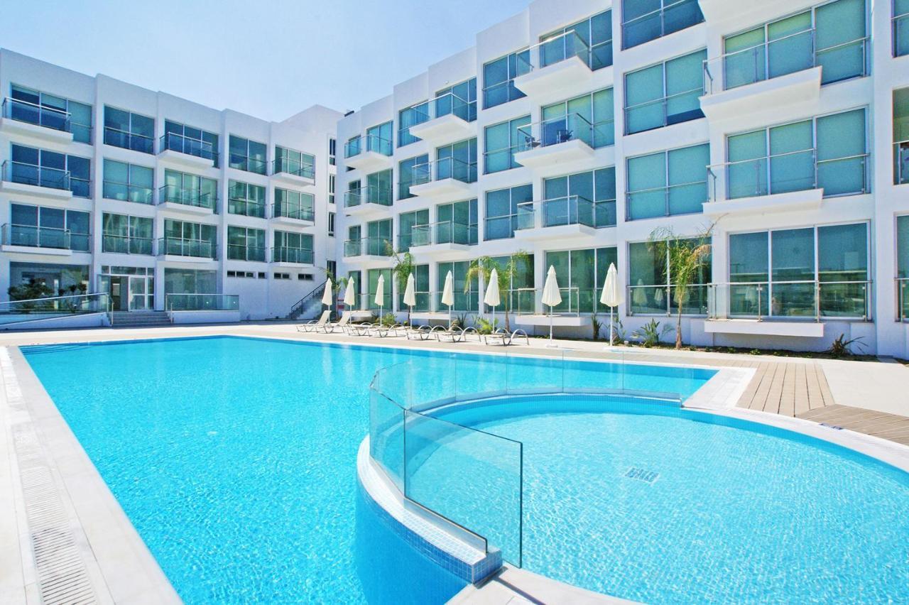Laila - Coralli Beachfront Apartment Πρωταράς Εξωτερικό φωτογραφία
